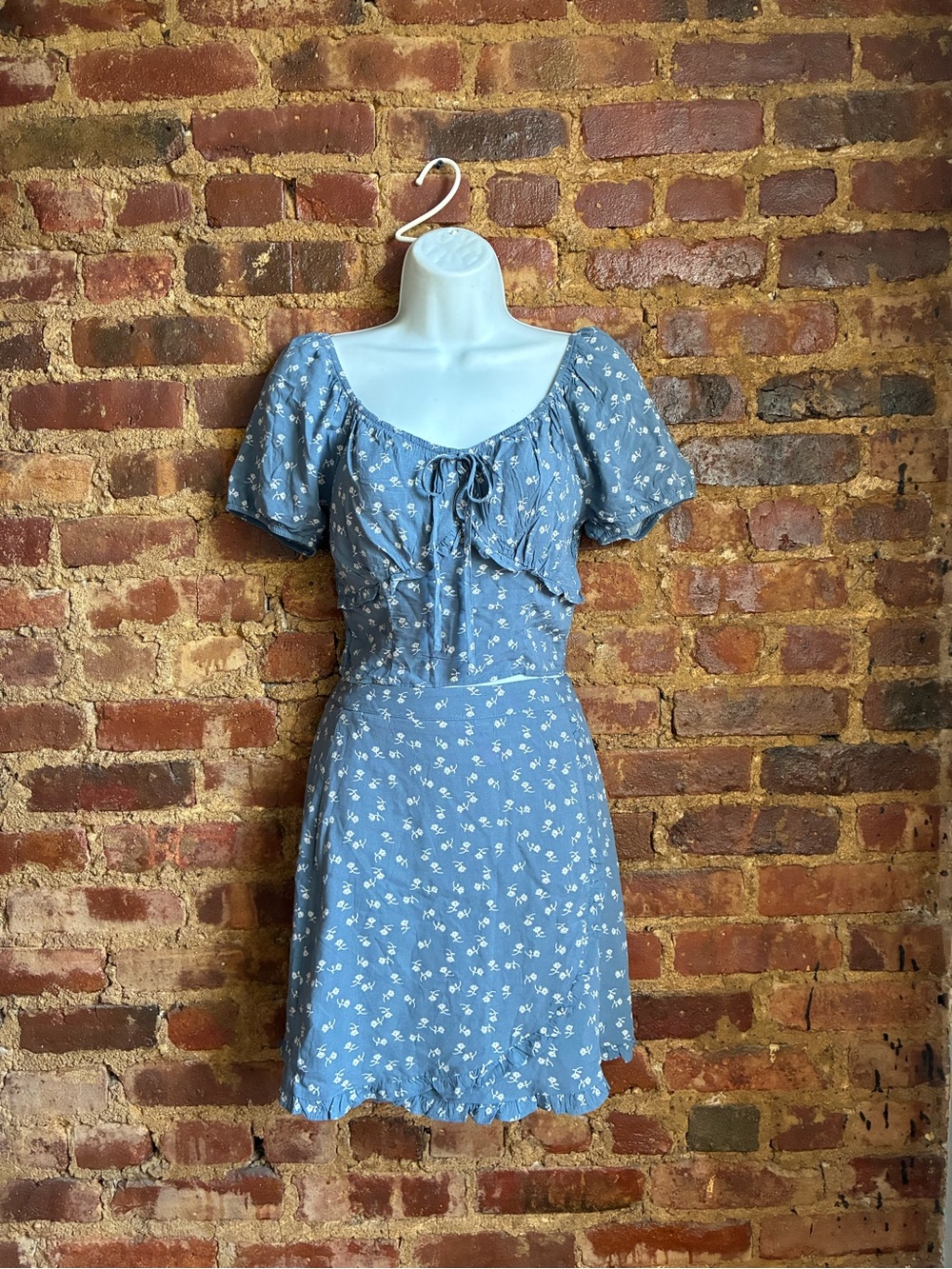 Paper Crane Blue Floral 2-Piece Dress Sz. Xsmall